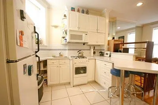 Sold by Fenwick Keats Real Estate | media 12