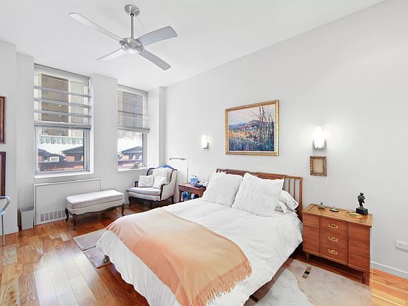4th image of 111 Hicks St APT 4G