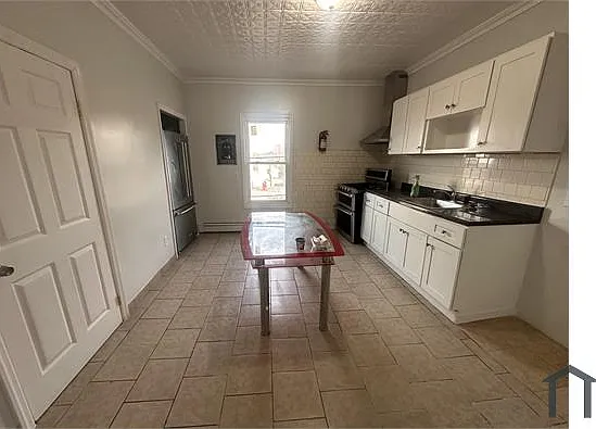 630 Main St #3 — Photo 9