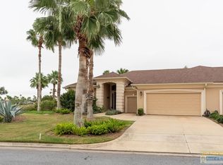 1 Hacienda Dr, Laguna Vista, TX 78578