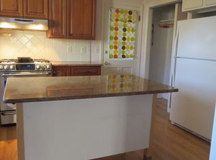 1705 Foxon Road #FL 2ND, North Branford, CT 06471