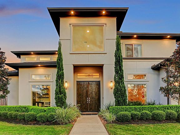 2nd image of 3307 Scenic Falls Ln