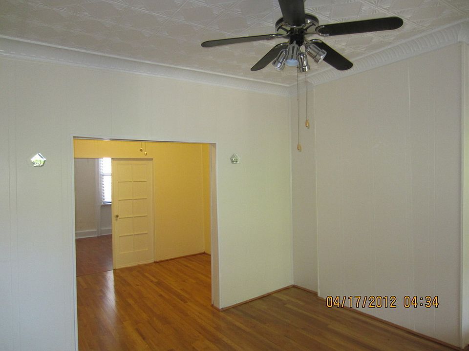 1st image of 106 Summit St #1