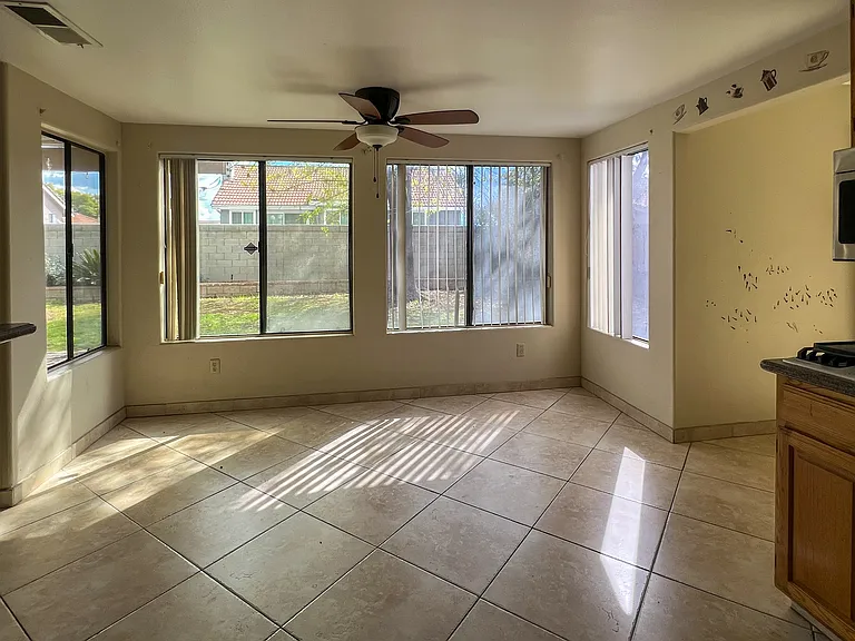 25689 Moonseed St — Photo 8