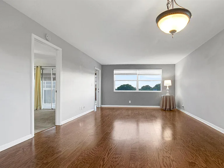 6890 Royal Palm Blvd #312H — Photo 25