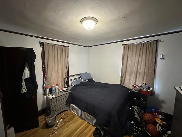 33 Kondazian St — Photo 9