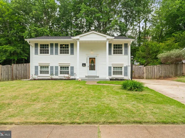 4405 Evansdale Rd, Woodbridge, VA 22193