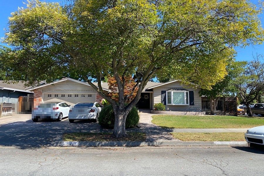 1st image of 955 Edenbury Ln