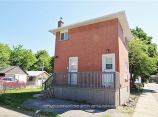 275 Raglan Rd N, Kingston, ON K7K 1L7