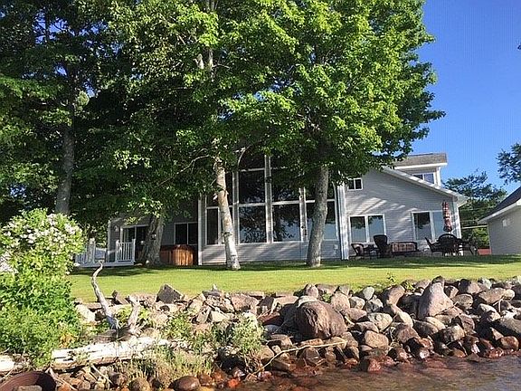 4th image of 3609 Shallows Beach Ave