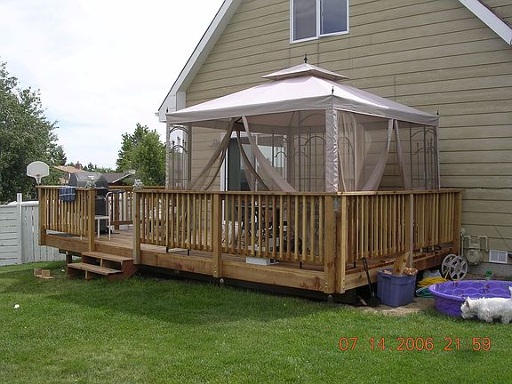 25' X 12' Deck on side of house.