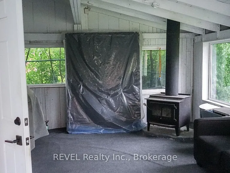 50 Pelham Rd — Photo 33