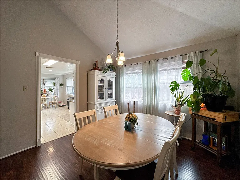 2909 Laurelridge Dr — Photo 12
