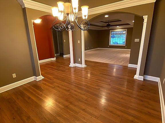 Dining room/Family room 