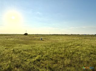 822 Wischkaemper Rd, Victoria, TX 77905