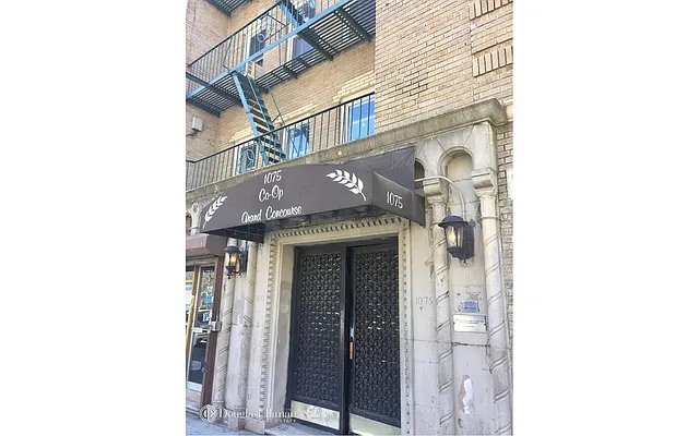 Sold by Douglas Elliman | media 5