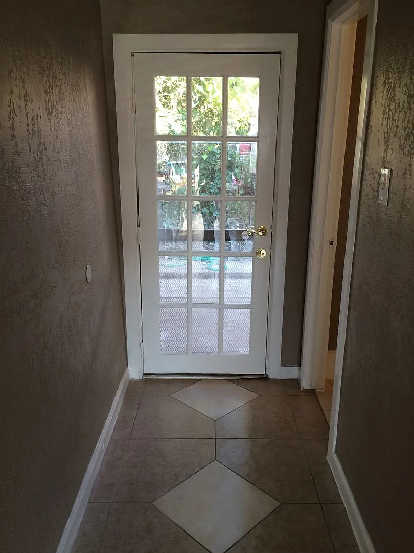 203 Gorman — Photo 4