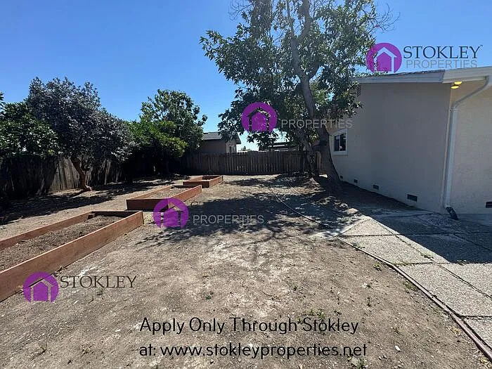 6346 Escallonia Dr — Photo 30