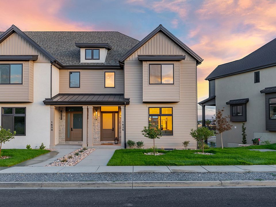 1st image of 1626 E Center Pointe Dr #1626