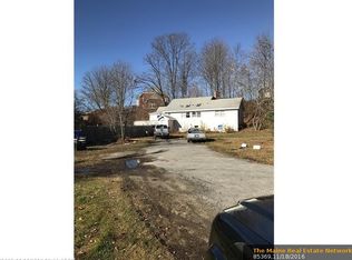 47 Cross St, Auburn, ME 04210