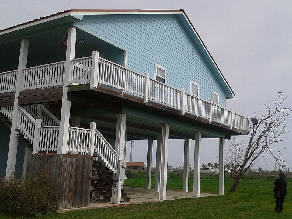 1st image of 1704 Rainbow Dr