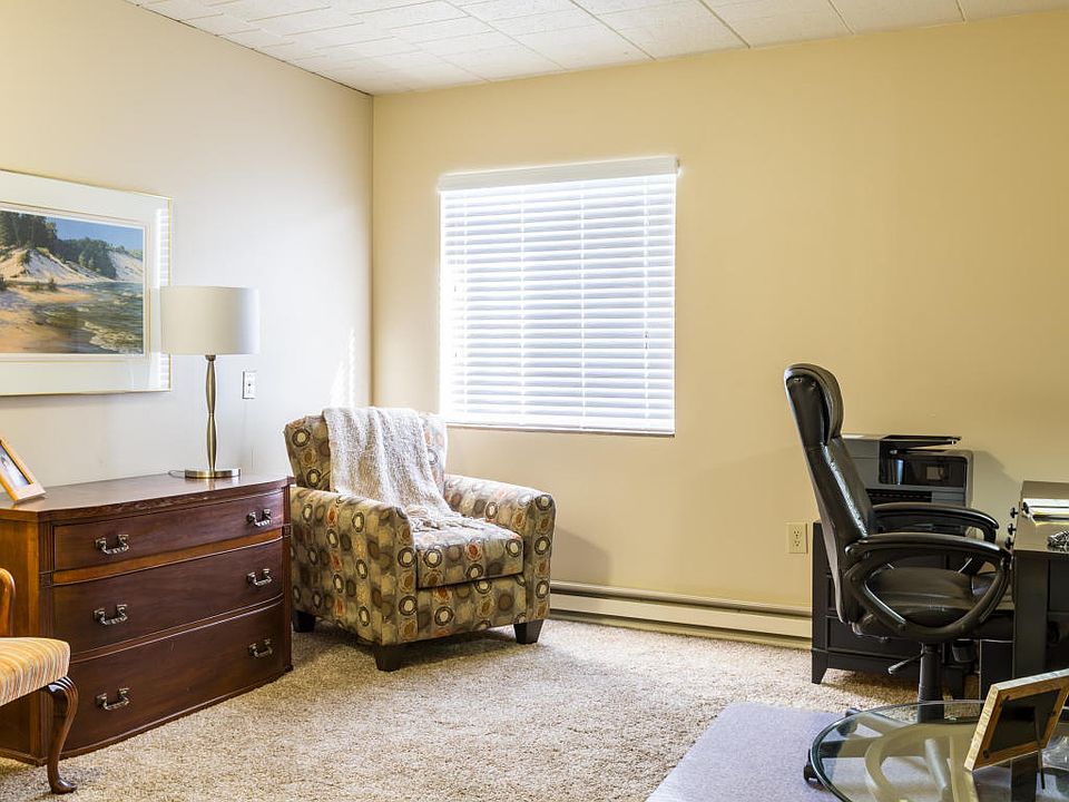 1055 Forest Hill Ave SE Grand Rapids MI Zillow