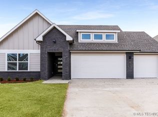 10112 E 131st Pl S, Bixby, OK 74008