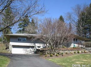 4 Gate Rd, Fayetteville, NY 13066