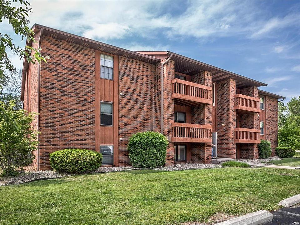 1st image of 801 Lancashire Dr APT 3