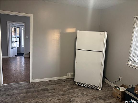 5th image of 476 4th AVENUE NW