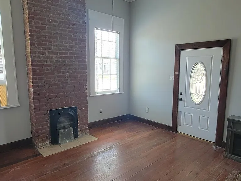 4736 Constance St #A — Photo 3