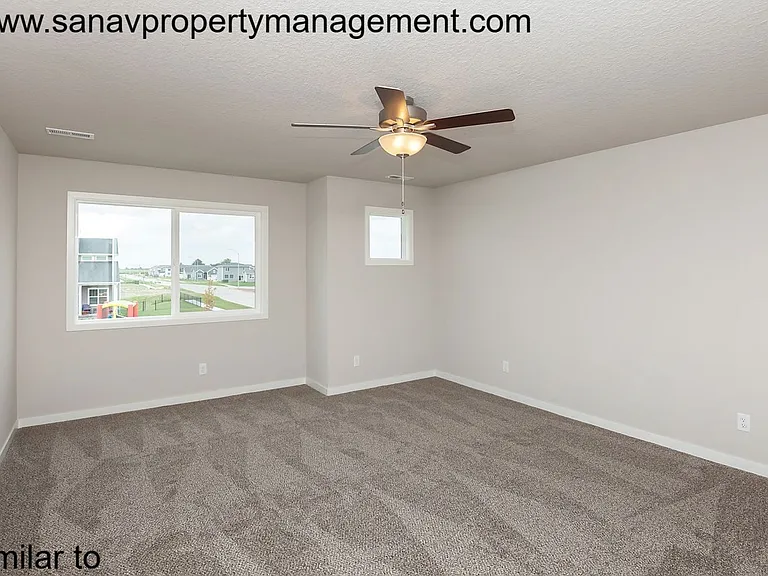 4102 NE 7th St — Photo 16