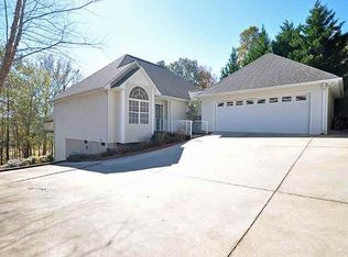 5662 Hix Rd, Anderson, SC 29625
