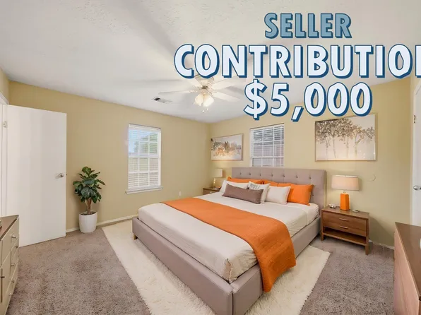 305 Peach St, Tomball, TX 77375