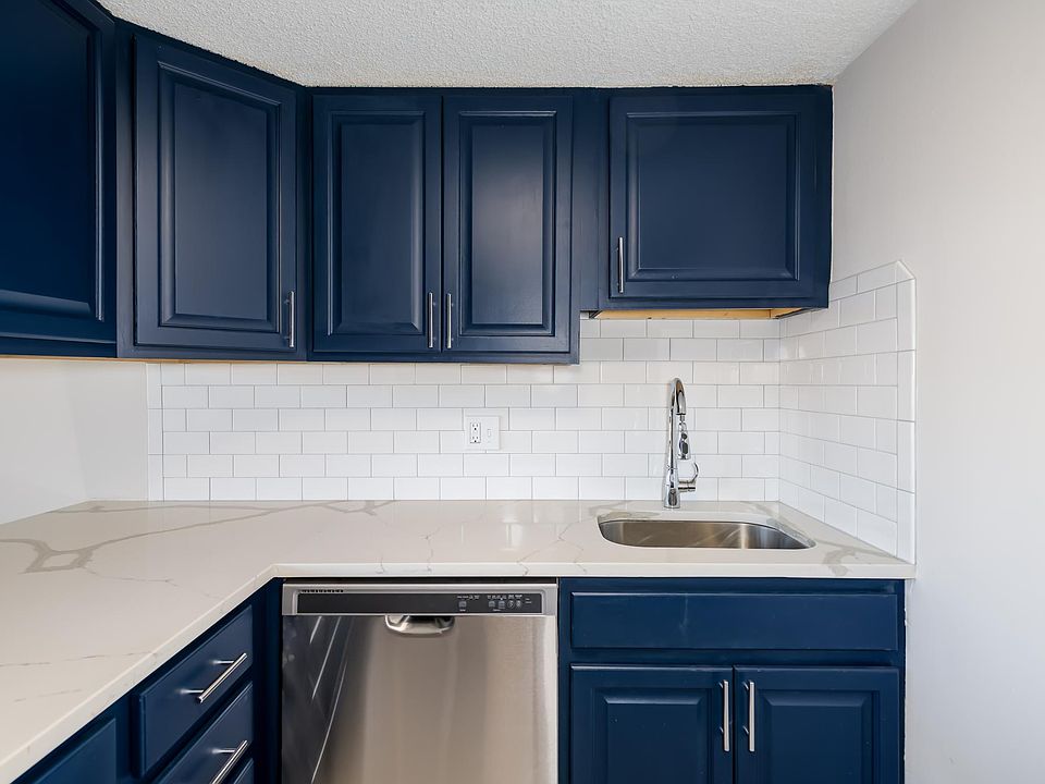 1st image of 4321 Barcelos Dr