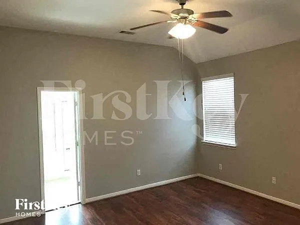 22530 Fosters Park Ct — Photo 8