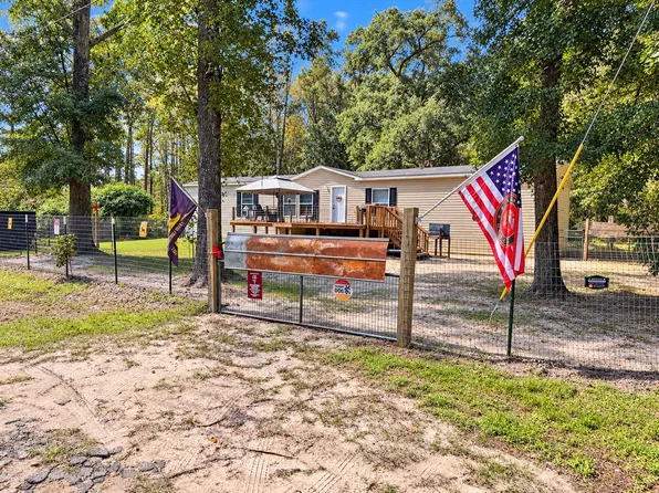3643 Erin Dr, Tallahassee, FL 32311