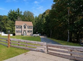 5 Treaty Ct, Sandown, NH 03873