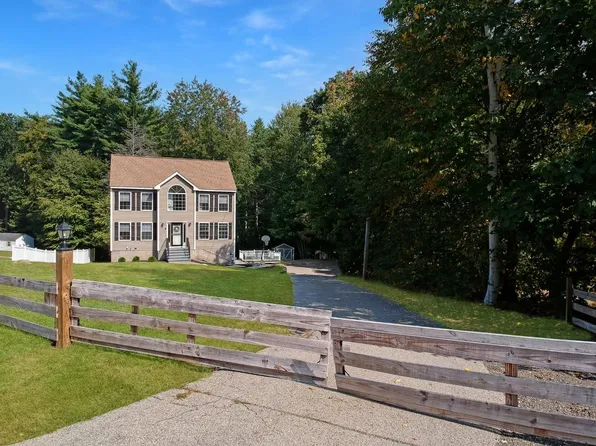 5 Treaty Court, Sandown, NH 03873