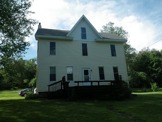 1st image of 878 Miller St