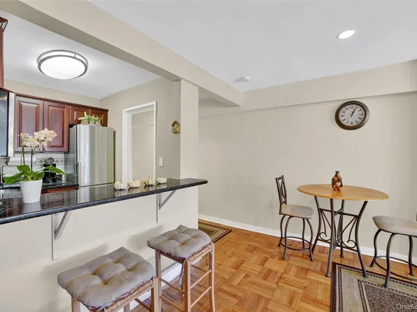10 Old Mamaroneck Road #4K, White Plains, NY 10605