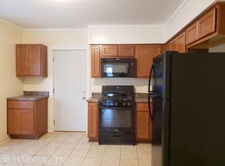 6603 5th Ave APT 2, Kenosha, WI 53143