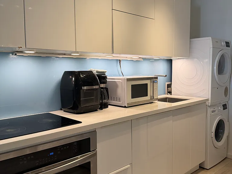 435 Seaside Ave #203 — Photo 6