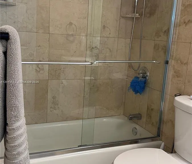 5555 Collins Ave #14E — Photo 11