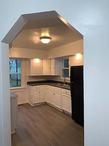 4616 Columbia St #A — Photo 2