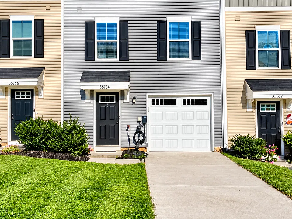 35164 Sara Ct