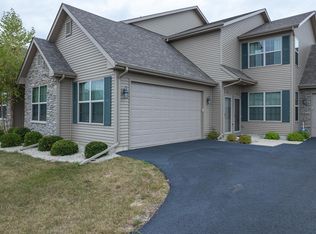 7280 Rolling Hills Ln, Dekalb, IL 60115