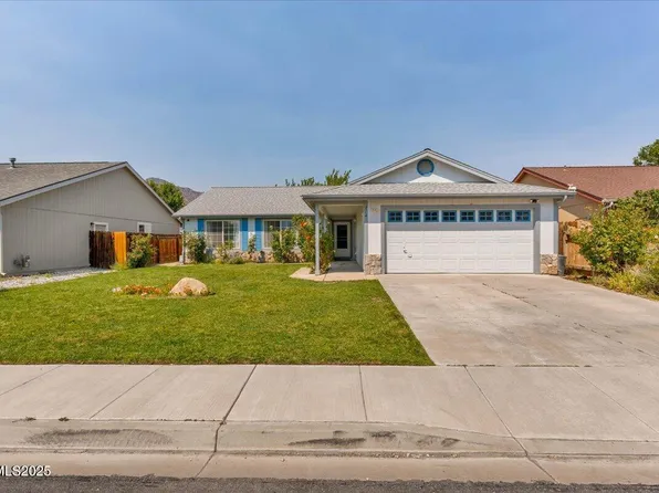 214 Corral Dr, Dayton, NV 89403