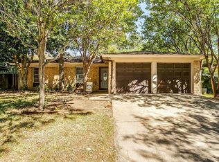 6201 Kelly Elliott Rd, Arlington, TX 76001