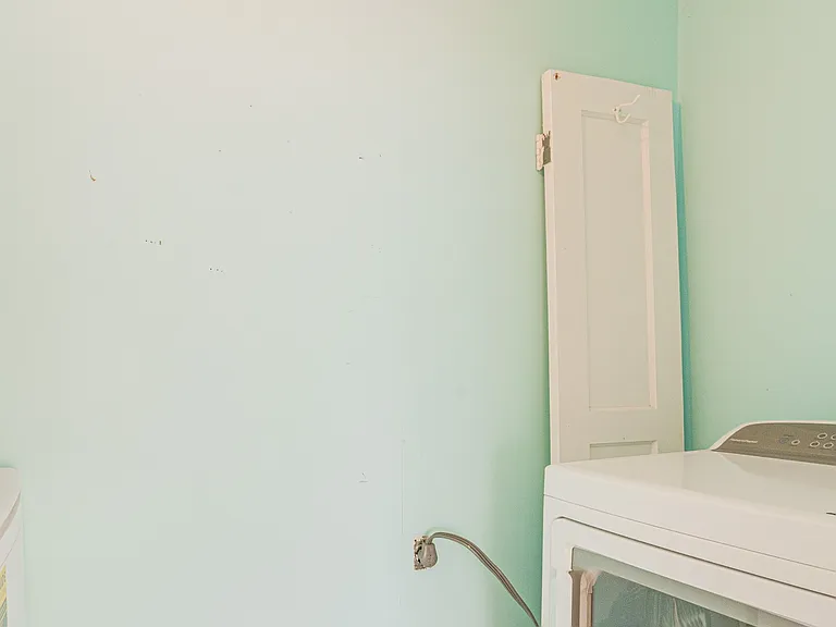 259 Collier Ave — Photo 12